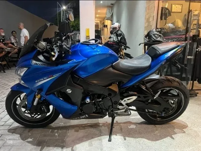 Moto SUZUKI/GSX S1000FA