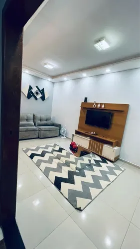 Casa 3/4 suíte , mobiliada , av.Fraga Maia