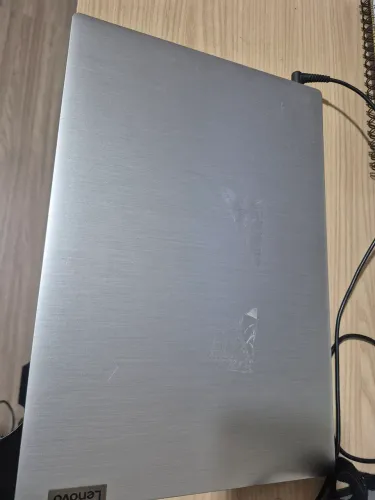 Laptop Core I3 / 8gb / 256 gb Lenovo