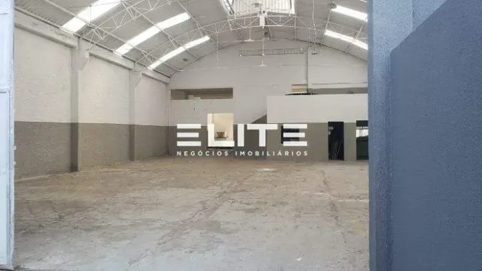Galpão Comercial para Aluguel em Santo André - Campestre, 1.350 m²