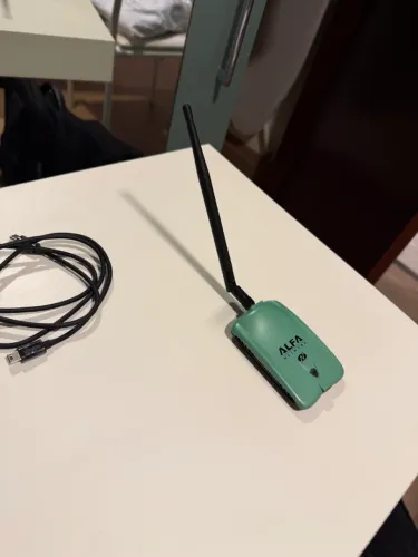 Adaptador Wi-Fi USB Alfa Network AWUS036NH, longo alcance, com 2 antenas
