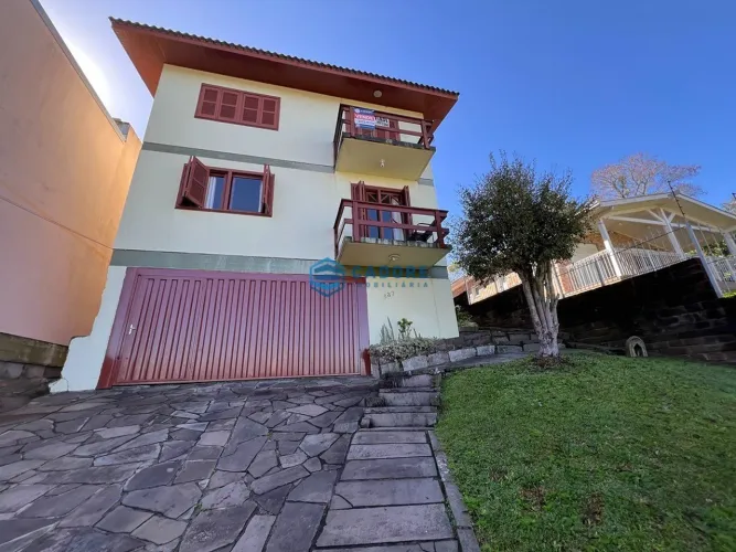 Apartamento três dormitório bairro Bela Vista