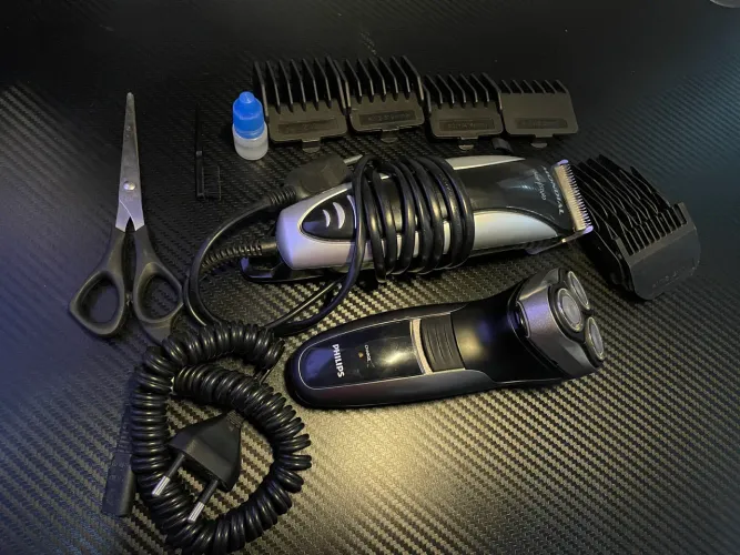 Kit maquininha de cortar cabelo e barbeador