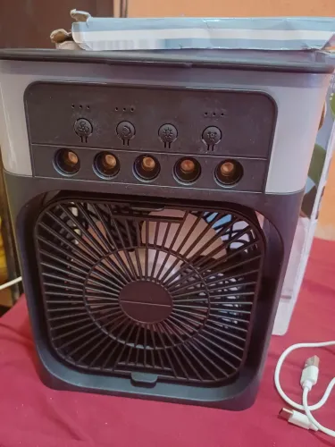 Vende se mini ar-condicionado e ventilador 