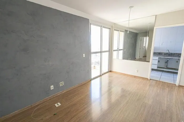 Apartamento à Venda - Floramar, 2 Quartos, 70 m2
