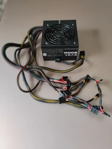 Fonte Pc EVGA 500w 80plus retirada local leia a descrição