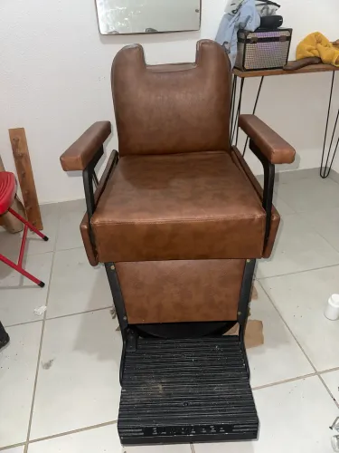 Cadeira de barbeiro ferrante
