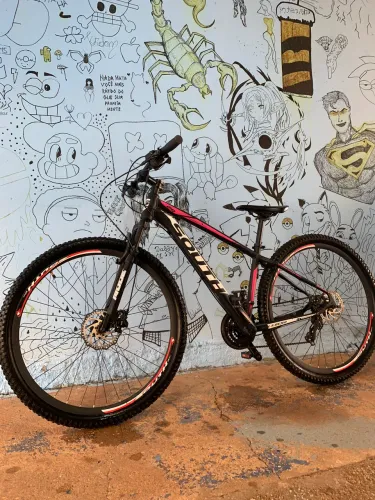 Bicicleta Aro 29 bem conservado