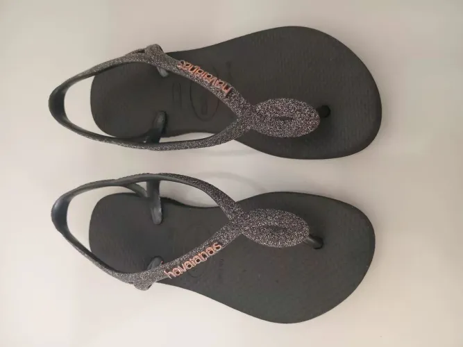 Chinelo Havaianas Luna 27/28