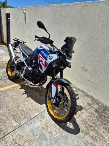 BMW F900 GS Trophy