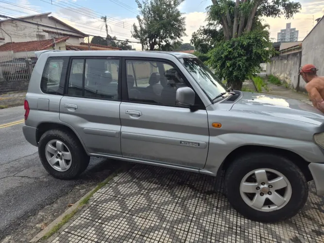 Mitsubishi Pajero TR4 2.0/ 2.0 Flex 16V 4X4 Aut. 2004