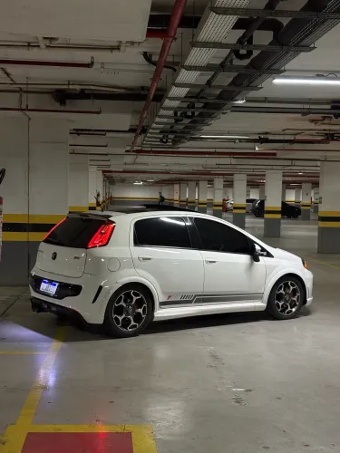 Fiat Punto T-jet 1.4 16V Turbo 5P 2013
