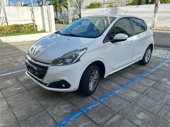 Peugeot 208 Active Pack 1.2 Flex 12V 5P Mec. 2017