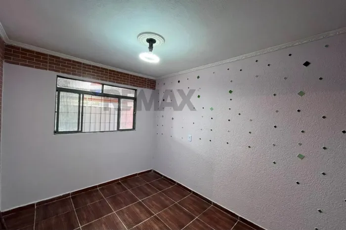 Casa para Locação 3 dormitórios, 2 banheiros, 1 vaga, bairro Juscelino Kubitschek, apenas