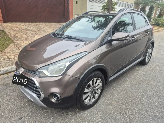 Hyundai HB20X Style 1.6 Flex 16V Aut. 2016