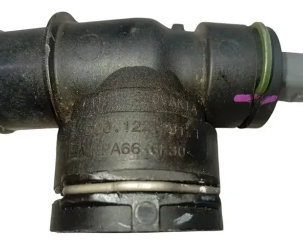 Conector de Mangueira do Sistema de Arrefecimento VW Jetta GLI 2.0 Turbo 2020