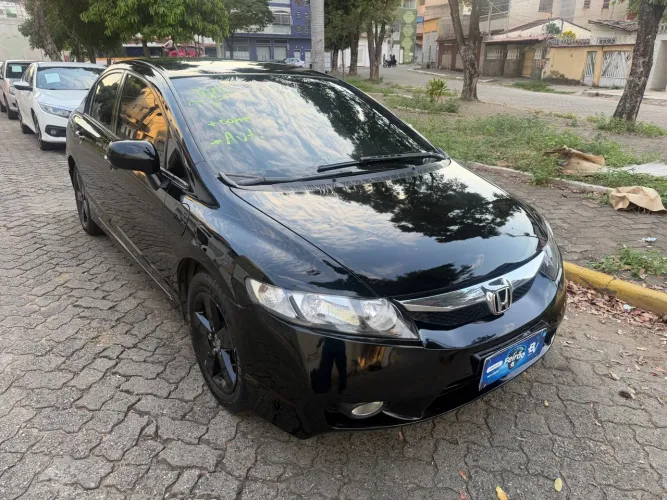 Honda Civic Sedan LXS 1.8/1.8 Flex 16V Aut. 4P 2010