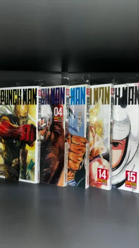 Mangá One Punch Man Avulsos 5 Volumes (1,4,13,14,15) - Vendo separado ou todos juntos