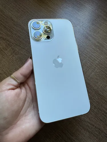 VENDO IPHONE 13 pro max ACEITO TROCA por inferior COM VOLTA