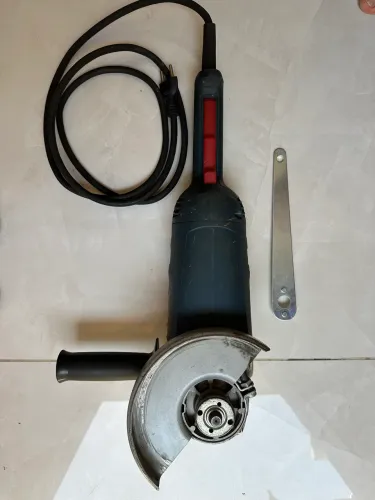 Lixadeira Bosch 2200