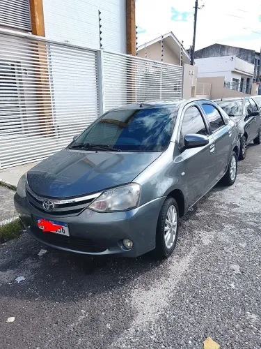 Toyota Etios XLS Sedan 1.5 Flex 16V 4P Mec. 2014