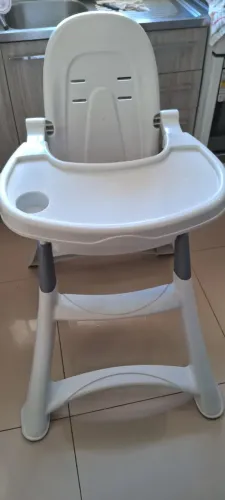 Cadeira de alimentação 