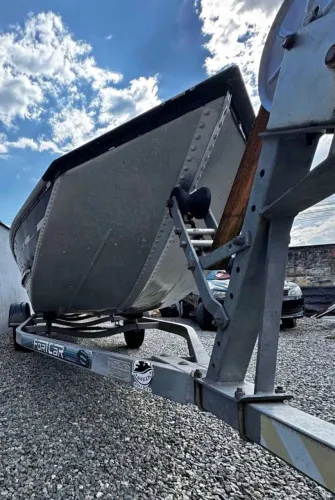 Barco 2020 com carretinha 2020