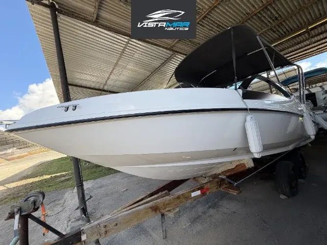 Lancha Focker 19 pés I9 2016 com Yamaha 90hp 4T
