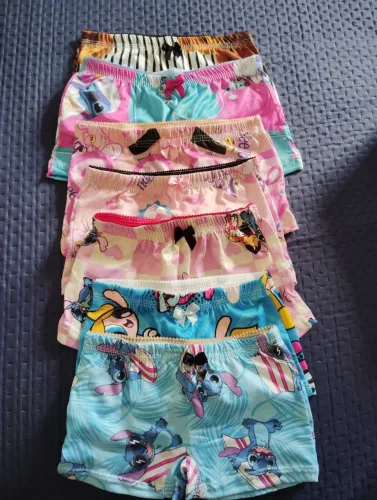 Vendo kit calcinhas infantil novo !