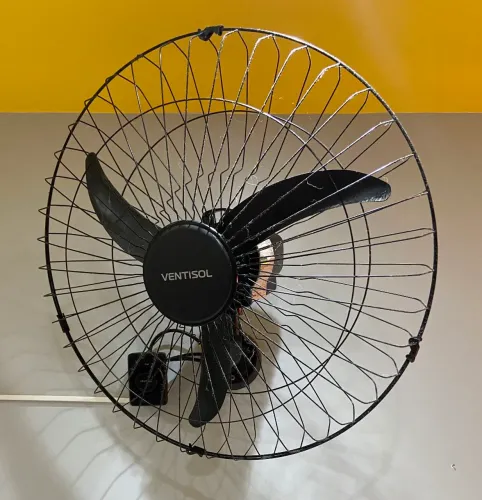 Ventilador Ventisol Parede Bivolt Excelente Estado