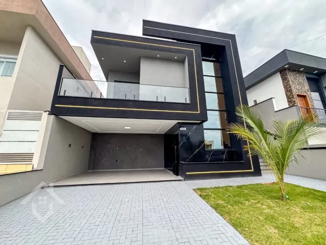 Casa à Venda no Condomínio Reserva do Vale em Caçapava - SP