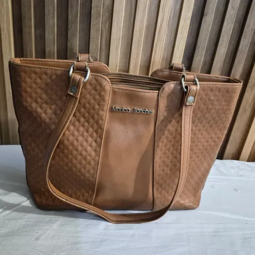 Bolsa Mônica Sanches