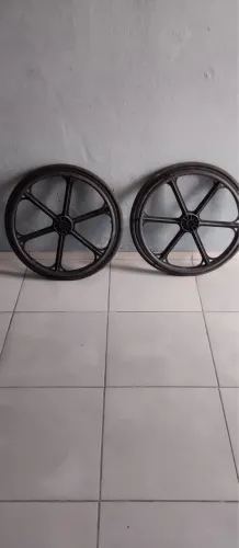 Par de rodas para cadeira de rodas