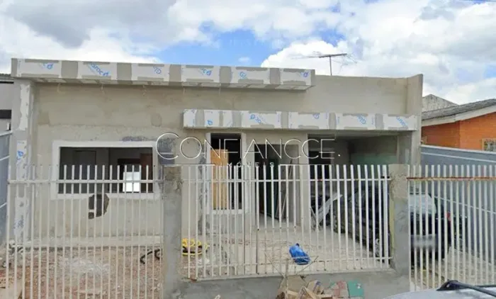 Casa com 3 quartos a venda no Sítio Cercado, Curitiba - PR | Confiancce Imóveis