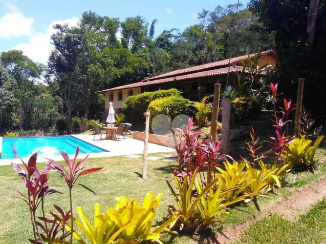 Chácara com 3 quartos à venda, 350 m² por R$ 980.000 - Palmares - Paty do Alferes/RJ
