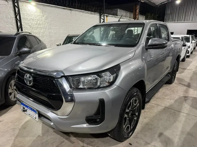 Toyota Hilux CD SRV 4X4 2.8 TDI Diesel Aut. 2024