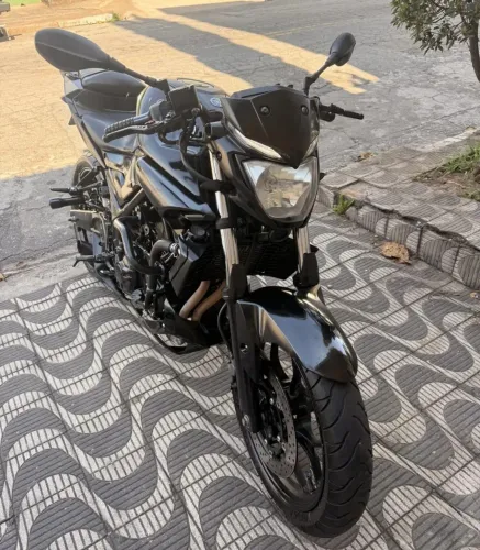 YAMAHA MT-03