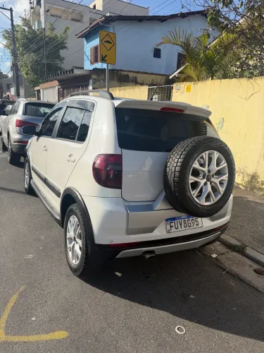 Volkswagen Crossfox 1.6 MI Total Flex 8V 5P 2014