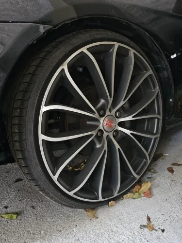 Rodas aro 18 Miglia com pneus