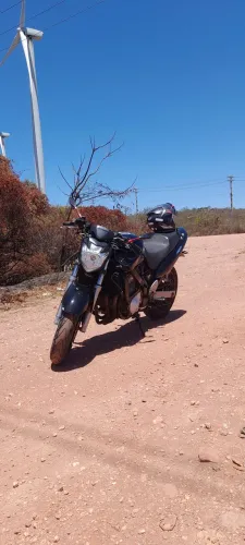 Vendo ou troco GSX750F Streetfigher