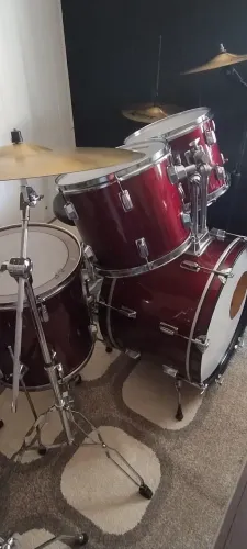 Bateria acústica