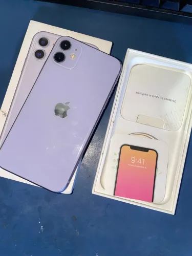iPhone 11 64 Gb