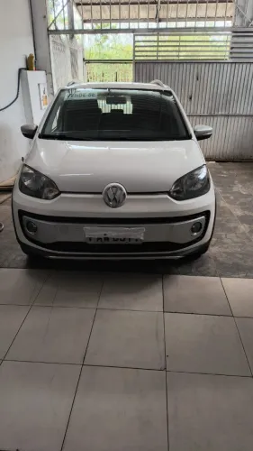 Volkswagen Up! Cross 1.0 TSI Total Flex 12V 5P 2017