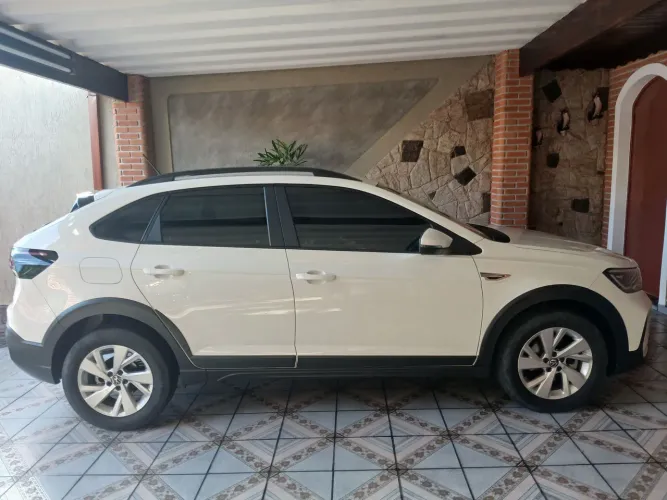 Volkswagen Nivus Comfortline 1.0 200 TSI Flex AUT 2021