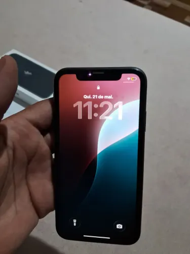 Iphone 11 64GB em perfeito estado.