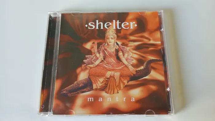 CD Shelter - Mantra (Usado)