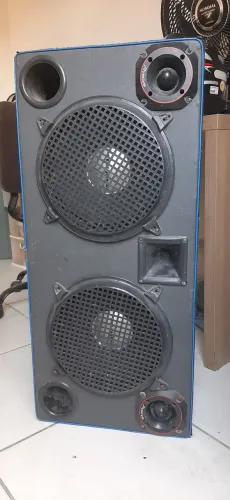 Caixa de som para Carro