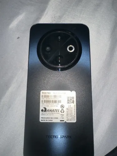 Celular tecno