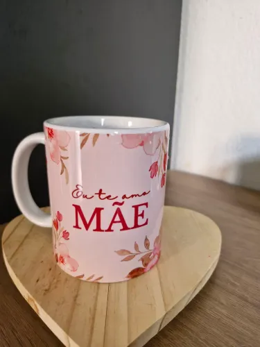 Caneca personalizada dia das mães.