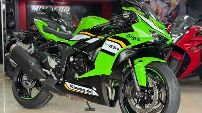 ZX-6R VERDE ANO 2025/2025